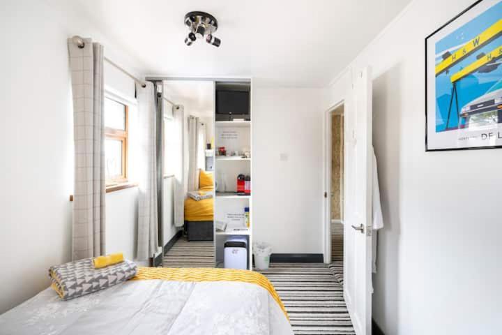 Elegant And Cosy Private Room Belfast Bagian luar foto